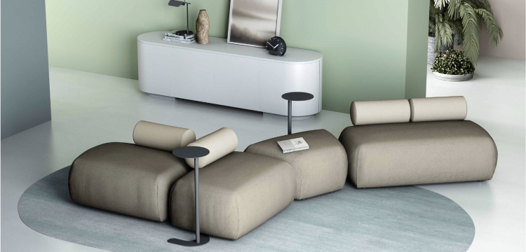 Un sistema di sedute dove il design incontra la libertà assoluta.